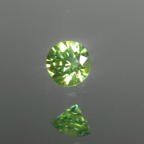 Bright and Pretty Natural Demantoid Garnet Namibia  Litnon.com