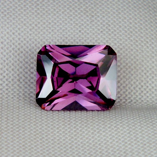 Fine Cutting! Intense Purple Cubic Zirconia  Litnon.com