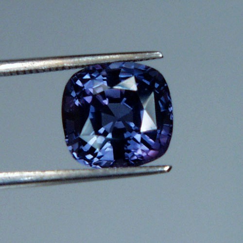Big! Color Shift Blue - Purple Spinel Sri Lanka 3.19 ct!  Litnon.com
