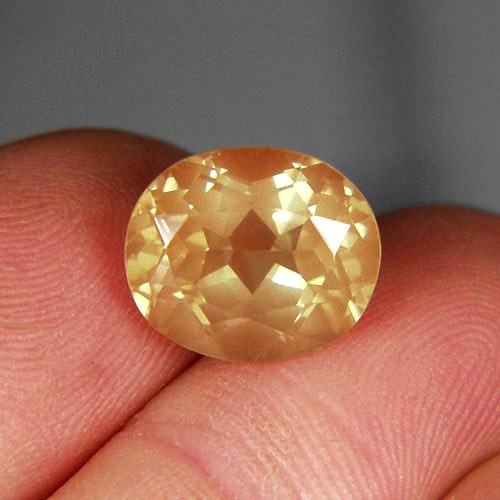 Bi-Color Green and Red Andesine Gemstone 7.52 ct  Litnon.com