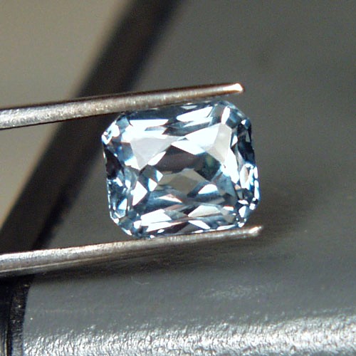 Unheated Light Blue Green Montana Sapphire 2.95ct  Litnon.com