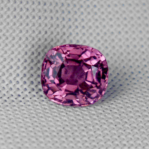 Fine Color and Bright Pink Namya Spinel 1.93ct  Litnon.com