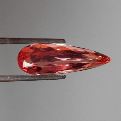 Color True Imperial Topaz Ouro Preto Brazil 3.45 ct  Litnon.com