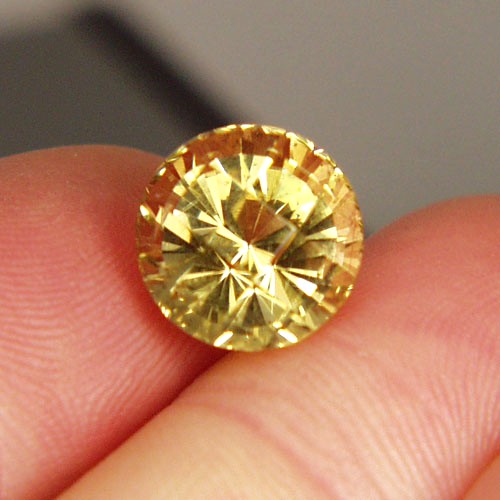 Top Cut Natural Golden Scapolite Tanzania 6.37ct  Litnon.com