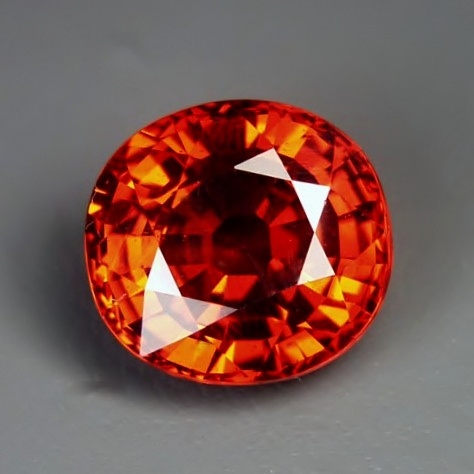 Color and Fire Huge Spessartite Garnet Nigeria 17.80 ct  Litnon.com