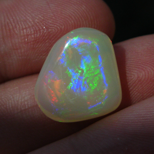 Spectacular Fire Top Gem Quality Welo Opal  Litnon.com
