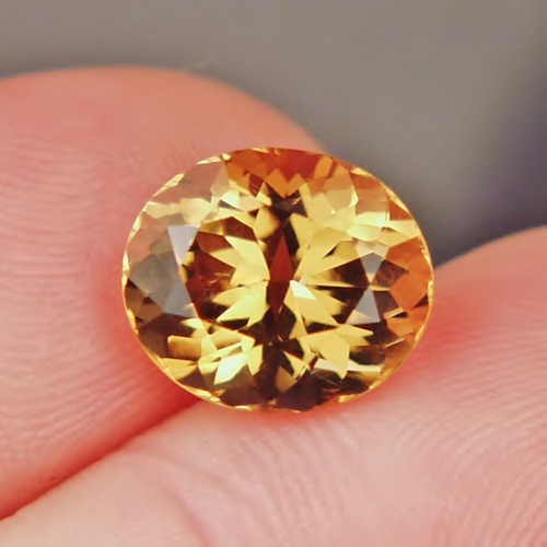 Top Cut Natural Golden Citrine Brazil 5,34 ct  Litnon.com