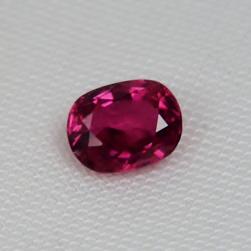 Big Fine Color and Quality Natural Thailand Ruby 1.75ct  Litnon.com