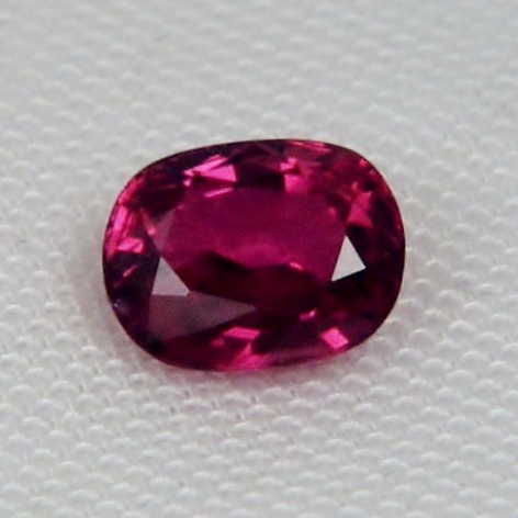 Big Fine Color and Quality Natural Thailand Ruby 1.75ct  Litnon.com