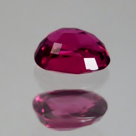 Big Fine Color and Quality Natural Thailand Ruby 1.75ct  Litnon.com