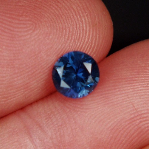 Unheated Royal Blue Ceylon Sapphire 1.56ct  Litnon.com