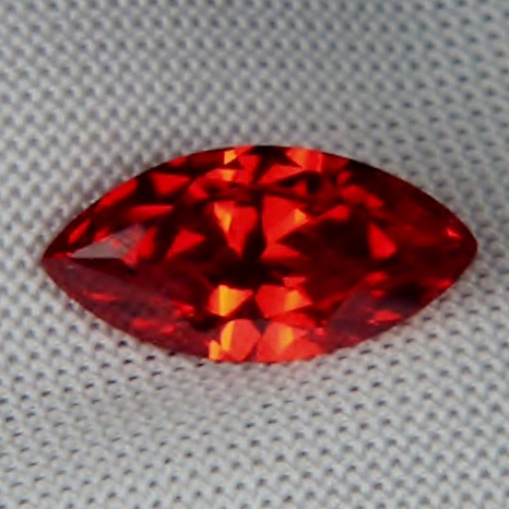 Fine Cutting! Intense Orange Cubic Zirconia  Litnon.com