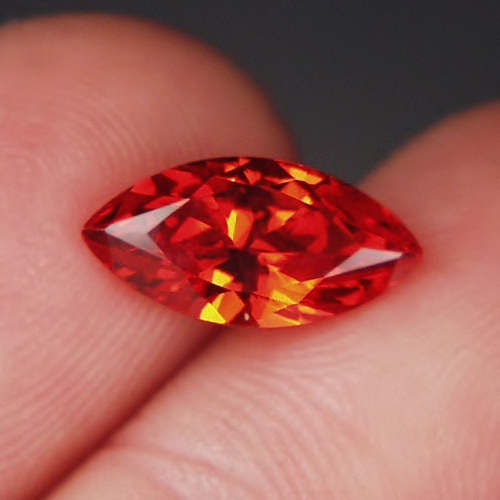 Fine Cutting! Intense Orange Cubic Zirconia  Litnon.com