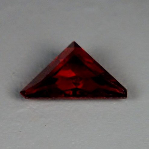  Red Fire Crimson Color Umba River Garnet 2.62 ct  Litnon.com