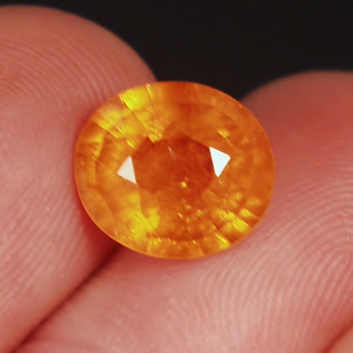 Glowing Color Mandarin Spessartite Garnet 5.81 ct  Litnon.com