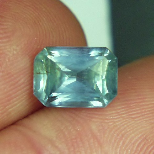 Big Unheated Blue and Green Montana Sapphire 3.88 ct  Litnon.com