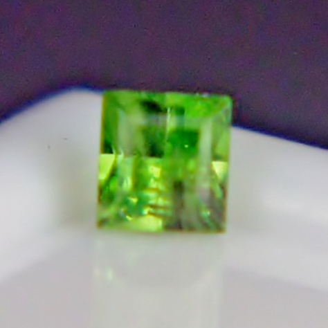 Perfect Horsetail Inclusions Russian Demantoid Garnet  Litnon.com