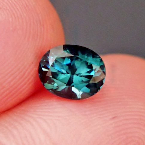 Natural IndicoliteTourmaline Afghanistan 1.19 ct  Litnon.com