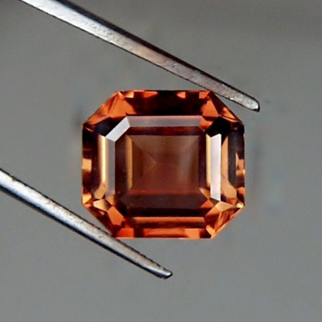RARE Dichroic Russian Precious Topaz 5.04 ct  Litnon.com