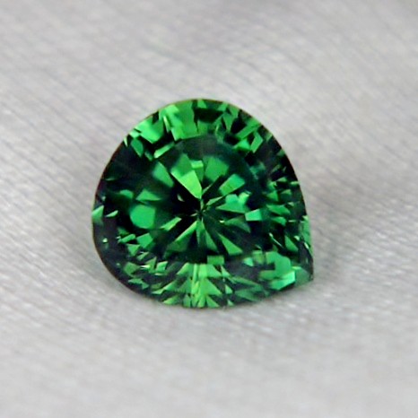 Fine Color and Cut Chrome Green Tourmaline Brazil 4.04 ct  Litnon.com