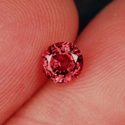  Pink and Bright Mixed Species Garnet Tanzania  Litnon.com