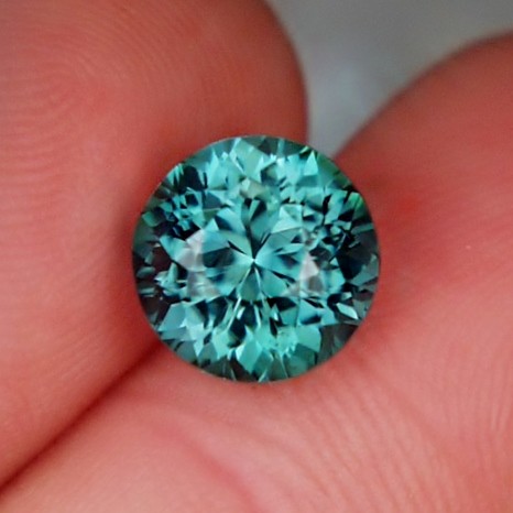 Fine Color and Bright Blue Green Tourmaline Afghanistan 4.62ct  Litnon.com
