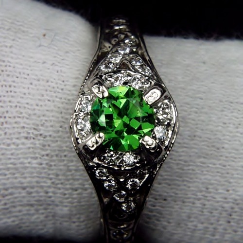 Antique 14kt White Gold Russian Demantoid Garnet and Diamond Ring  Litnon.com