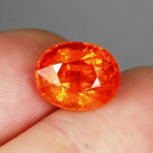 Huge Glowing Color Orange Spessartite Garnet Namibia 11.43 ct  Litnon.com