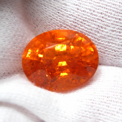 Huge Glowing Color Orange Spessartite Garnet Namibia 11.43 ct  Litnon.com