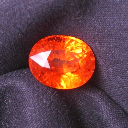 Huge Glowing Color Orange Spessartite Garnet Namibia 11.43 ct  Litnon.com