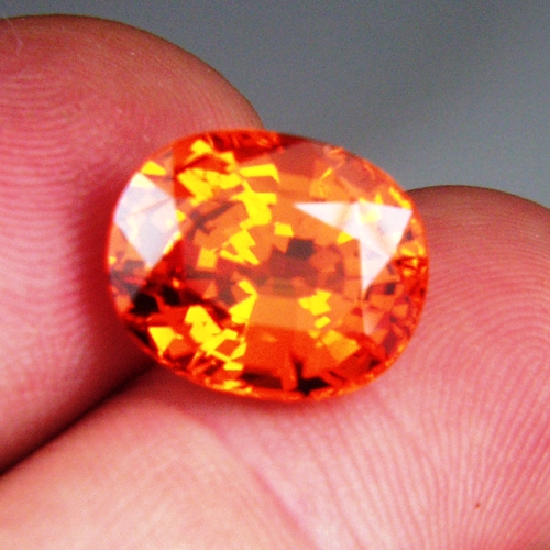 Special Quality Best Mandarin Spessartite Garnet 10.80 ct  Litnon.com