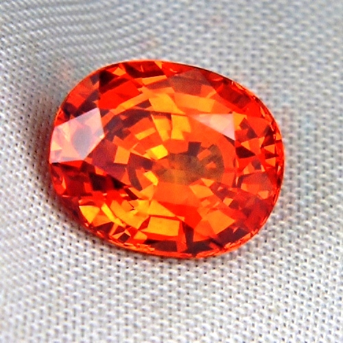 Special Quality Best Mandarin Spessartite Garnet 10.80 ct  Litnon.com