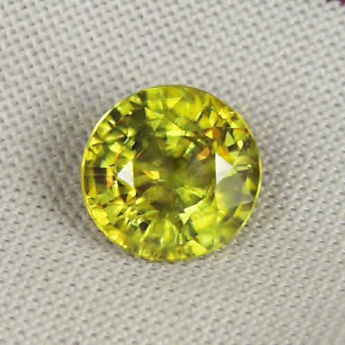 Brilliant Natural Yellow Sphene Pakistan 4.02 ct  Litnon.com