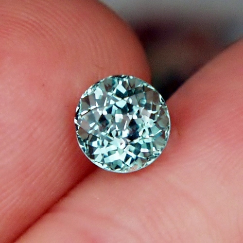 Bright and Pretty Mozambique Tourmaline 1.56ct  Litnon.com