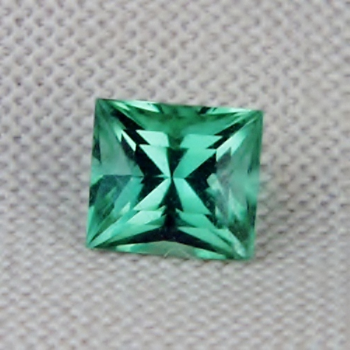 USA Cut Open Color Green Afghan Tourmaline 1.11 ct  Litnon.com