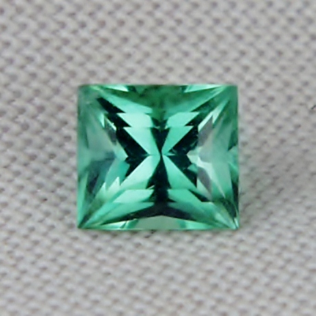 USA Cut Open Color Green Afghan Tourmaline 1.11 ct  Litnon.com