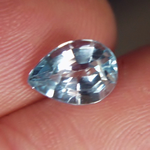 Fine Color Old Stock Aquamarine Brazil 2.24 ct  Litnon.com