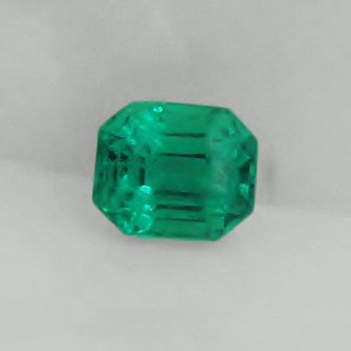 Quality Fine Color ~Untreated~ Colombian Emerald  Litnon.com