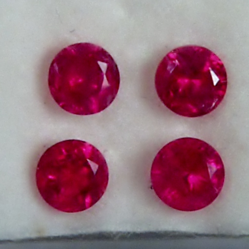 Fine Color and Bright Natural South East Asia Rubies 3.5mm 0.96 ct tw  Litnon.com
