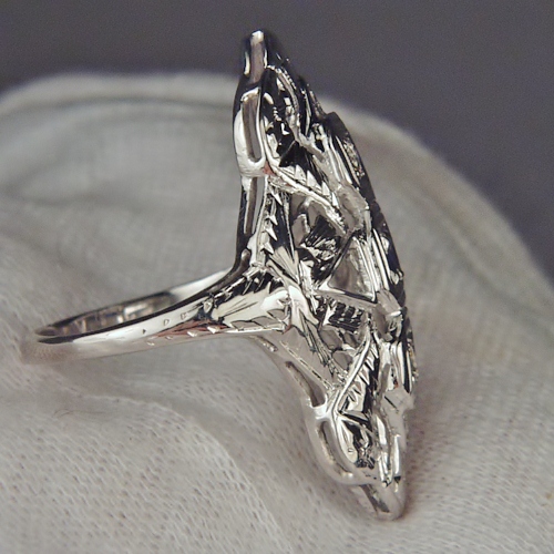 Antique 14kt Filigree White Gold Diamond and Sapphire Ring  Litnon.com