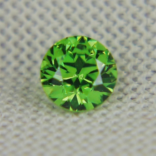 Brilliant Quality  Natural Russian Demantoid Garnet  Litnon.com