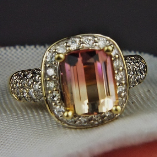 18kt Bi-Color Tourmaline and Pave Diamond Ring  Litnon.com