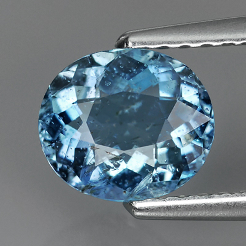 Bright and Rich Blue Natural Aquamarine Vietnam  Litnon.com