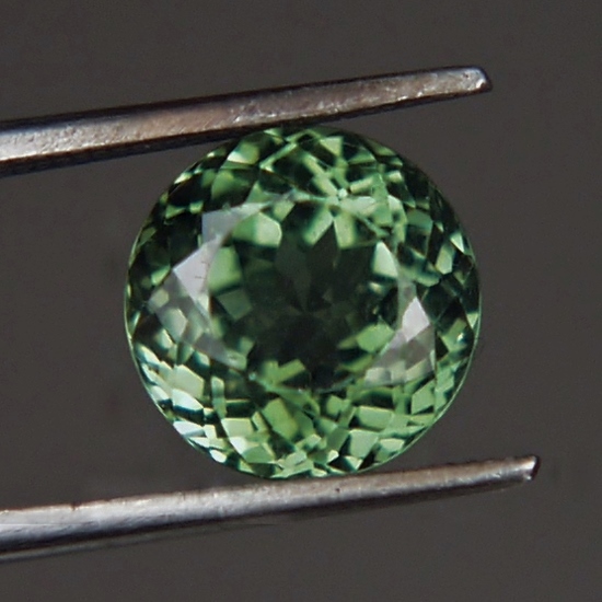 Color Bright Green Tourmaline Afghanistan 3.75 ct  Litnon.com