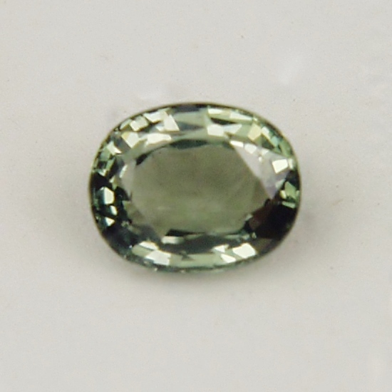 Bright Natural Light Green Sapphire Tanzania 1.08 ct  Litnon.com