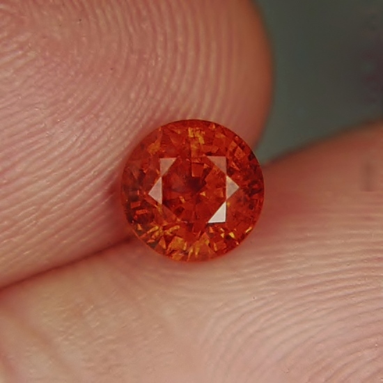 Bright and Pretty Orange Spessartite Garnet 1.41 ct  Litnon.com