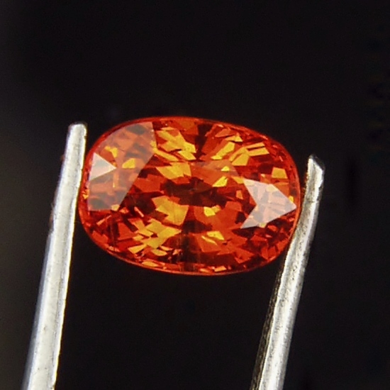 Color Natural Orange Spessartite Garnet Namibia 1.86 ct  Litnon.com