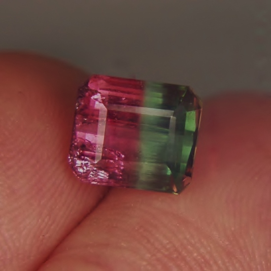 Old Stock Natural Watermelon Bi-Color Tourmaline Brazil 4.06 ct  Litnon.com