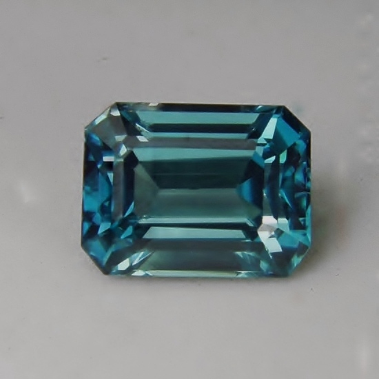 Special Color and Quality Big and Bold Blue Zircon Cambodia 7.50 ct  Litnon.com