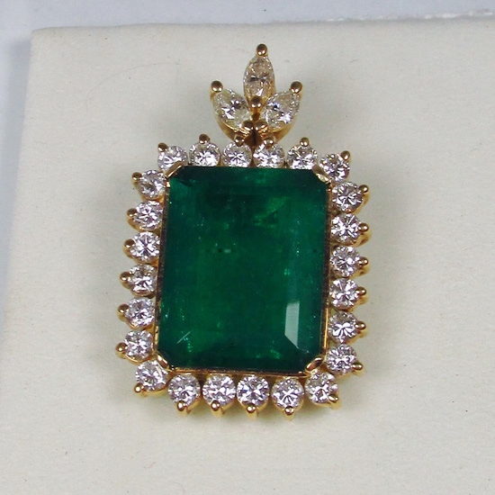Estate Huge 15+ ct Colombian Emerald Diamond 18kt Pendant  Litnon.com